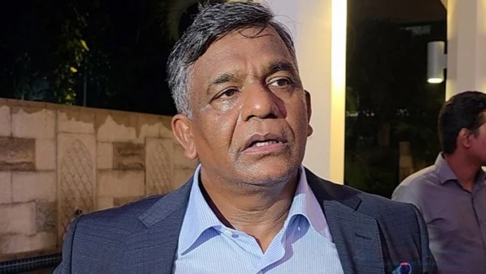 বিসিবি সভাপতির চিঠির কার্যকারিতা স্থগিত, তবে নির্বাচনে বাধা নেই